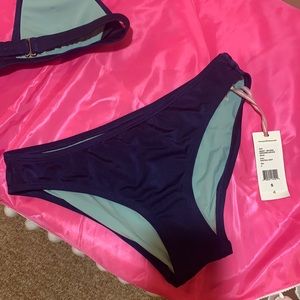 Vineyard vines Bikini bottom